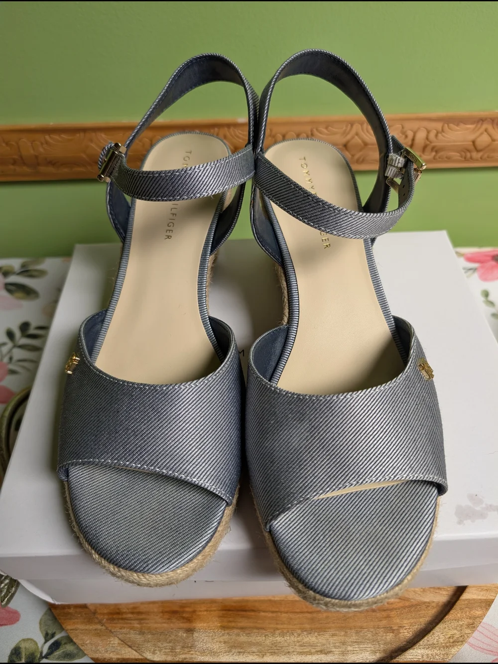 Tommy Hilfiger Silver-Gray Espadrille Wedge Sandals